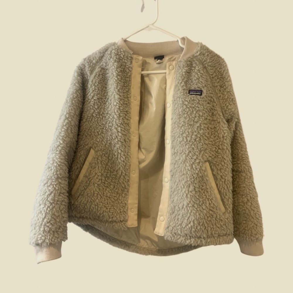 Patagonia Oatmeal Fleece Bomber Jacket (womens small/kids xl)
